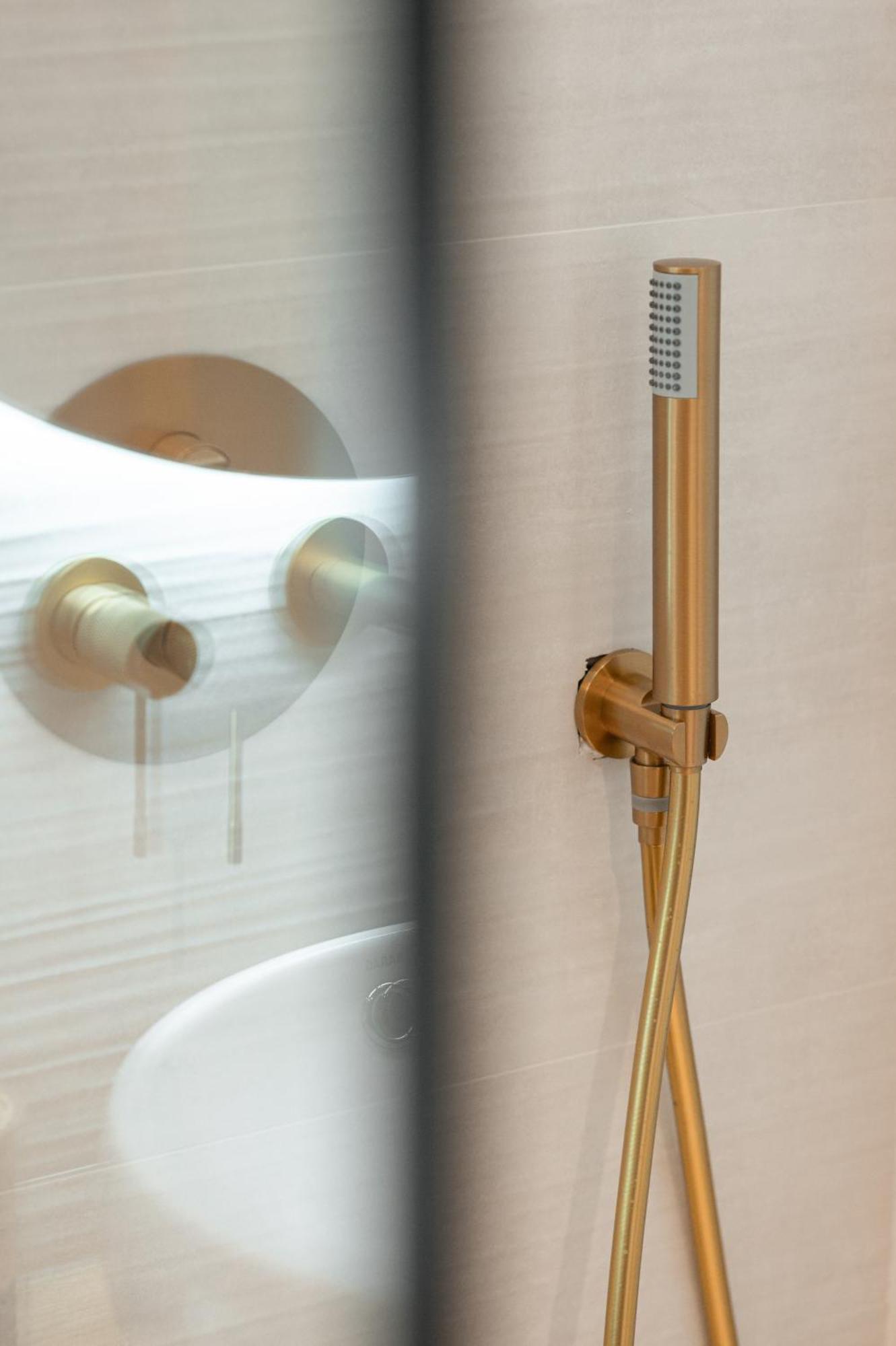 Trinity Design Suites Valanidorachi Eksteriør billede